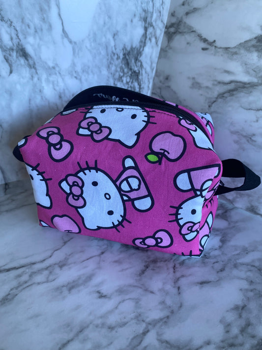 Hello Kitty Make-Up Bag